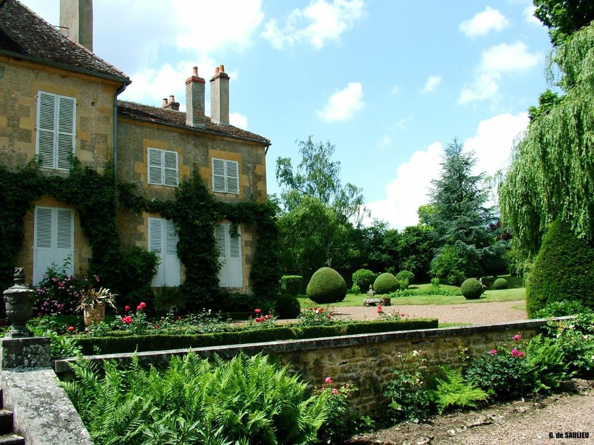 Gentilhommiere De Lurcy Le Bourg Bed & Breakfast エクステリア 写真